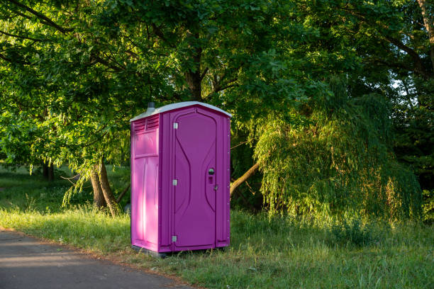 Best Porta potty rental near me  in Naugatuck, CT