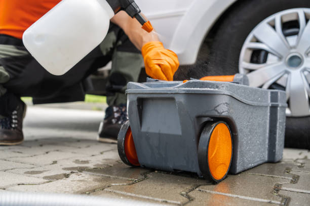 Best Porta potty delivery and setup  in Naugatuck, CT